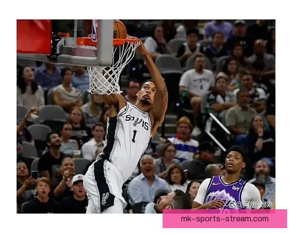 文班率马刺豪取十连胜22投16斩41分18板连场40+刷新多项纪录 文班率马刺豪取十连胜22投16斩41分18板连场40+刷新多项纪录