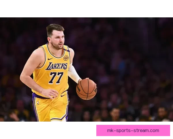 雷迪克称东契奇保持现有表现可拿MVP 其为球队核心驱动力